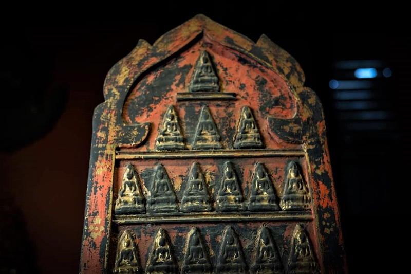Extremely Rare Early 17C Bronze Thai Ayuttaya Buddha # DW035